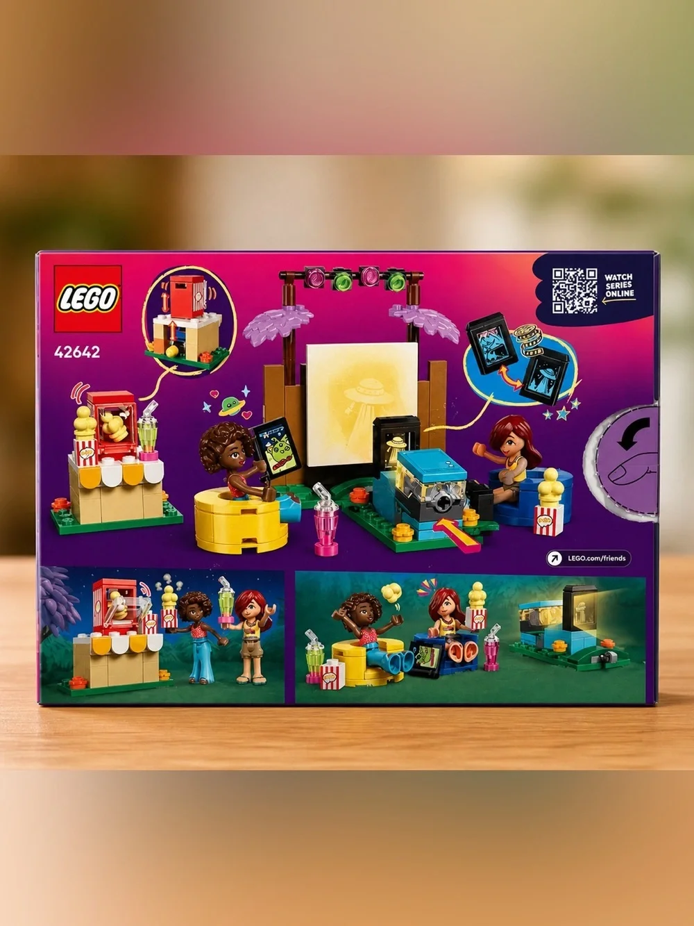 LEGO Friends 42642 Friendship Movie Night Set • Complete • Open Box • Fast Ship